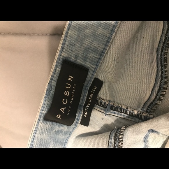 Light wash skinny jeans - Picture 4 of 4